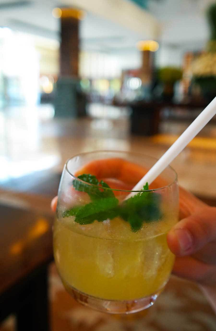 st-regis-welcome-drink