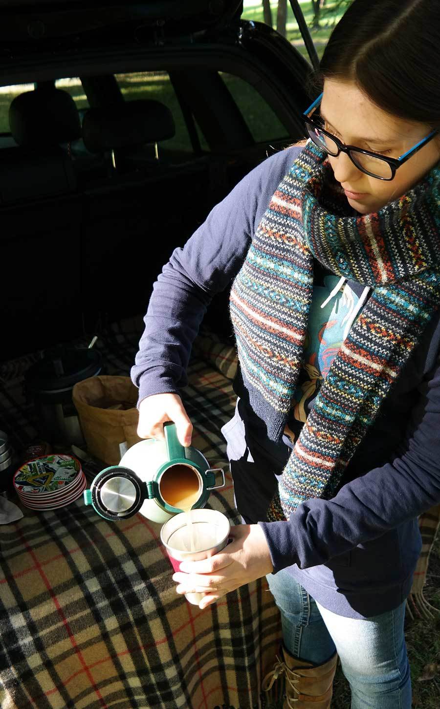 hot-drinks-for-road-trips