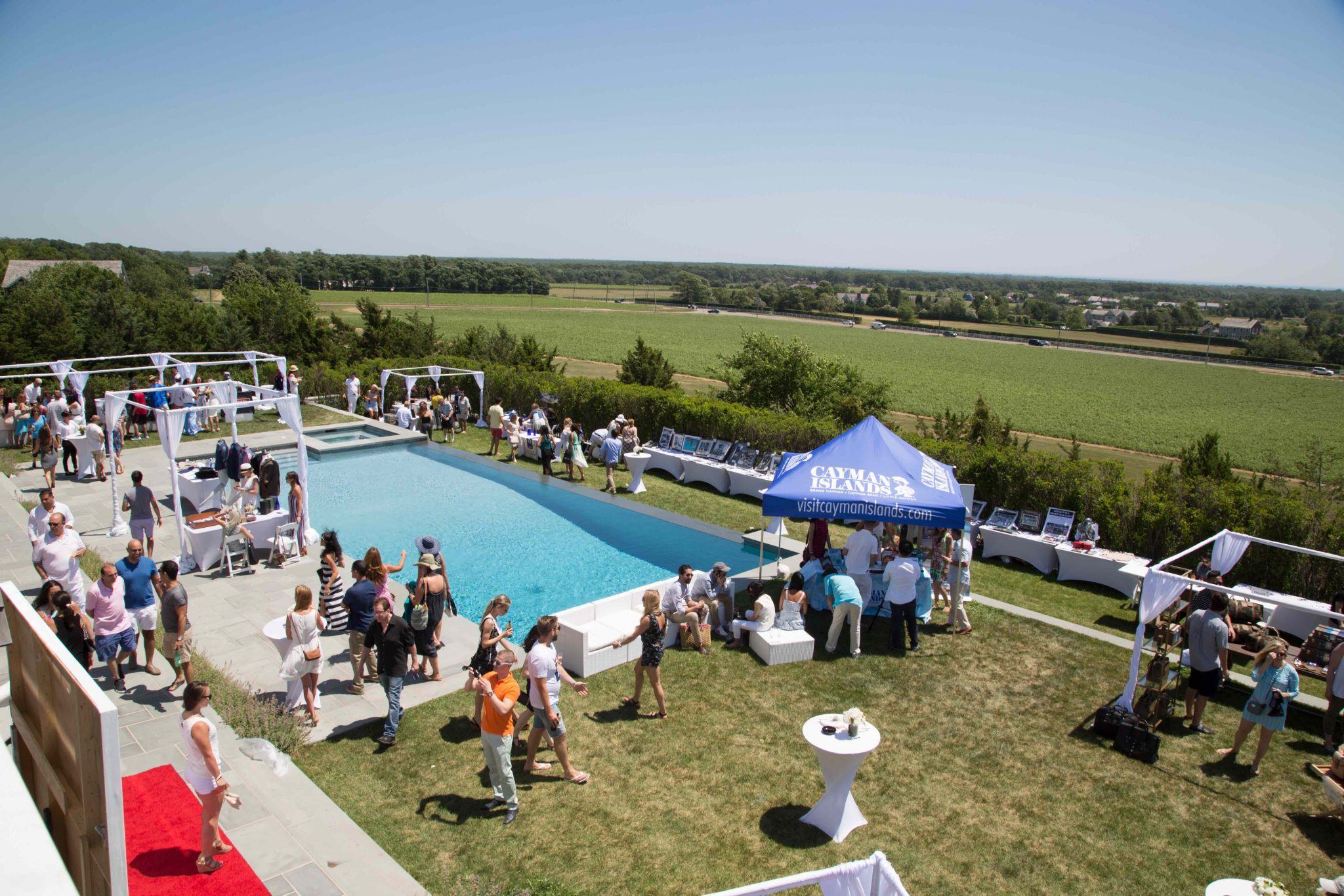 Aston Martin Brunch Ambiance