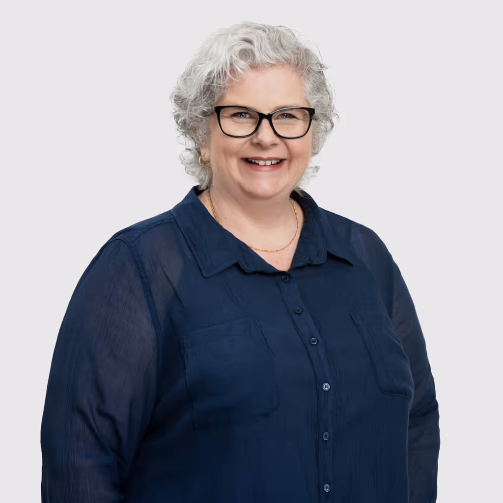 [team] image of team member (for a direct-to-consumer electronics brand)