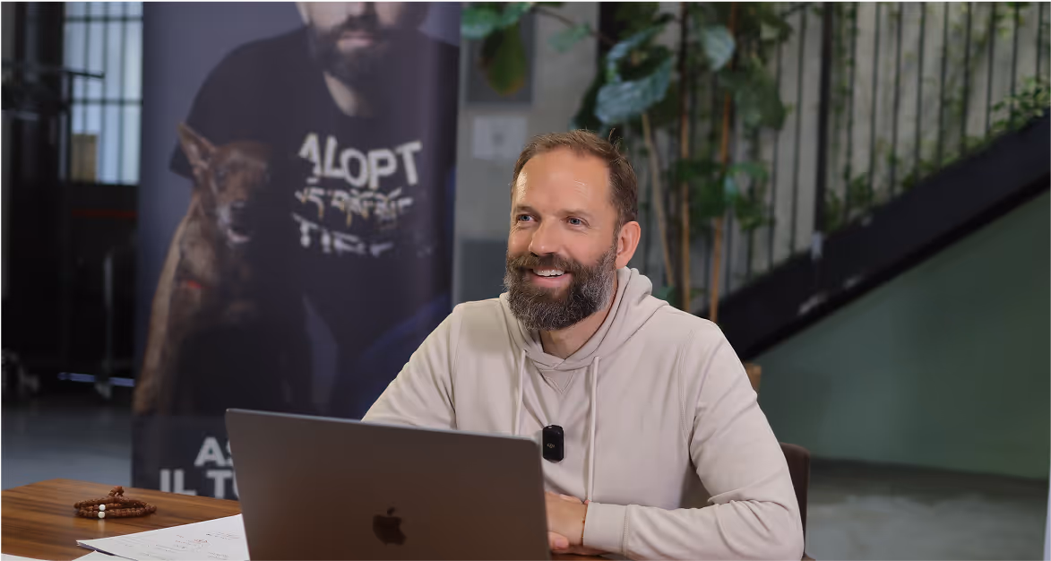 Angelo Vaira su un palco
