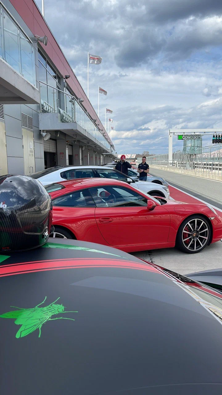 Большое спасибо всей команде RaceX за помощь! От консультации по приобретению сертификата до самой гонки - сервис топчик!