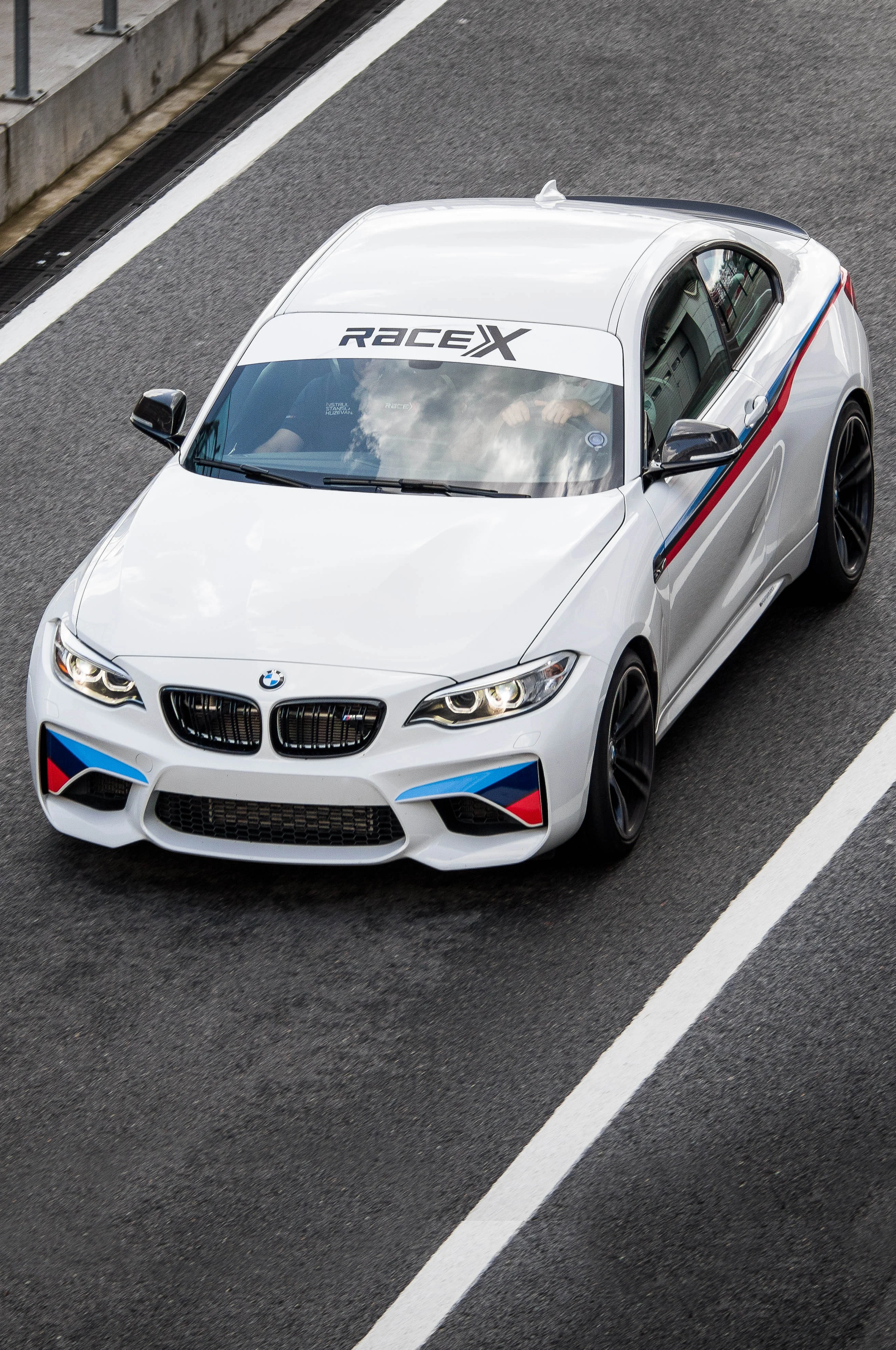 BMW 220I