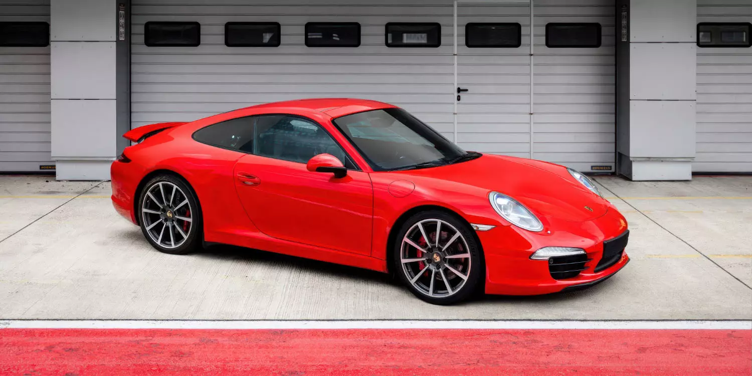 Porsche 911 Carrera S