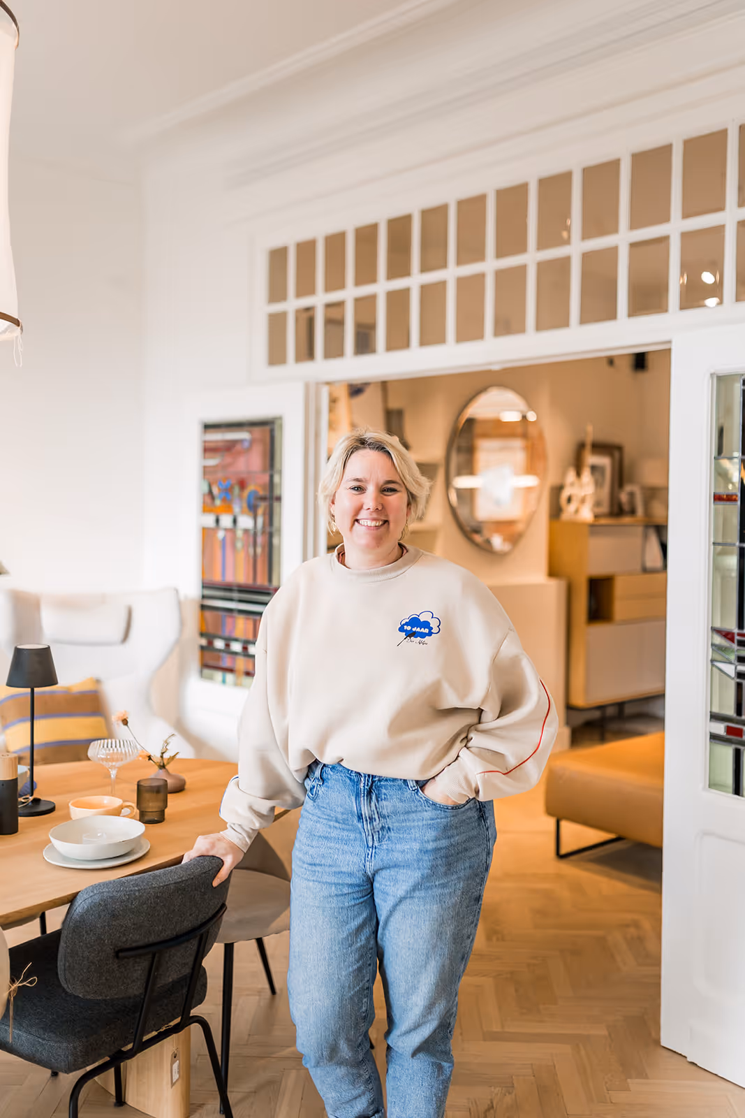 Foto van de eigenares in Den Ateljee.