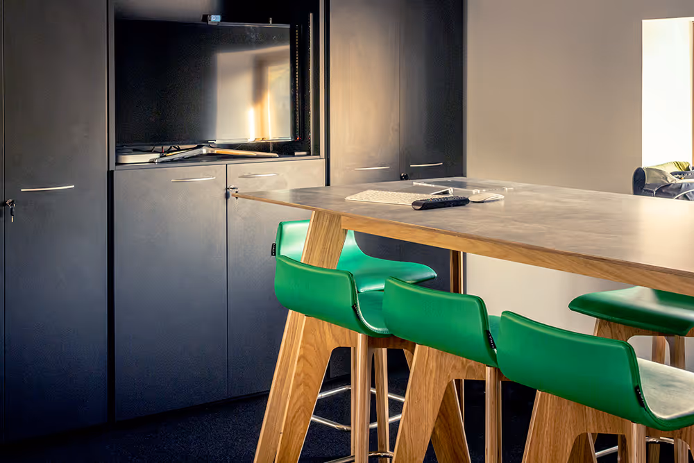 Silverback Furniture