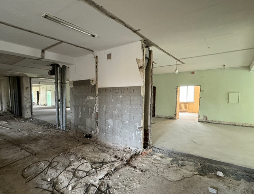 Hospital room during renovation