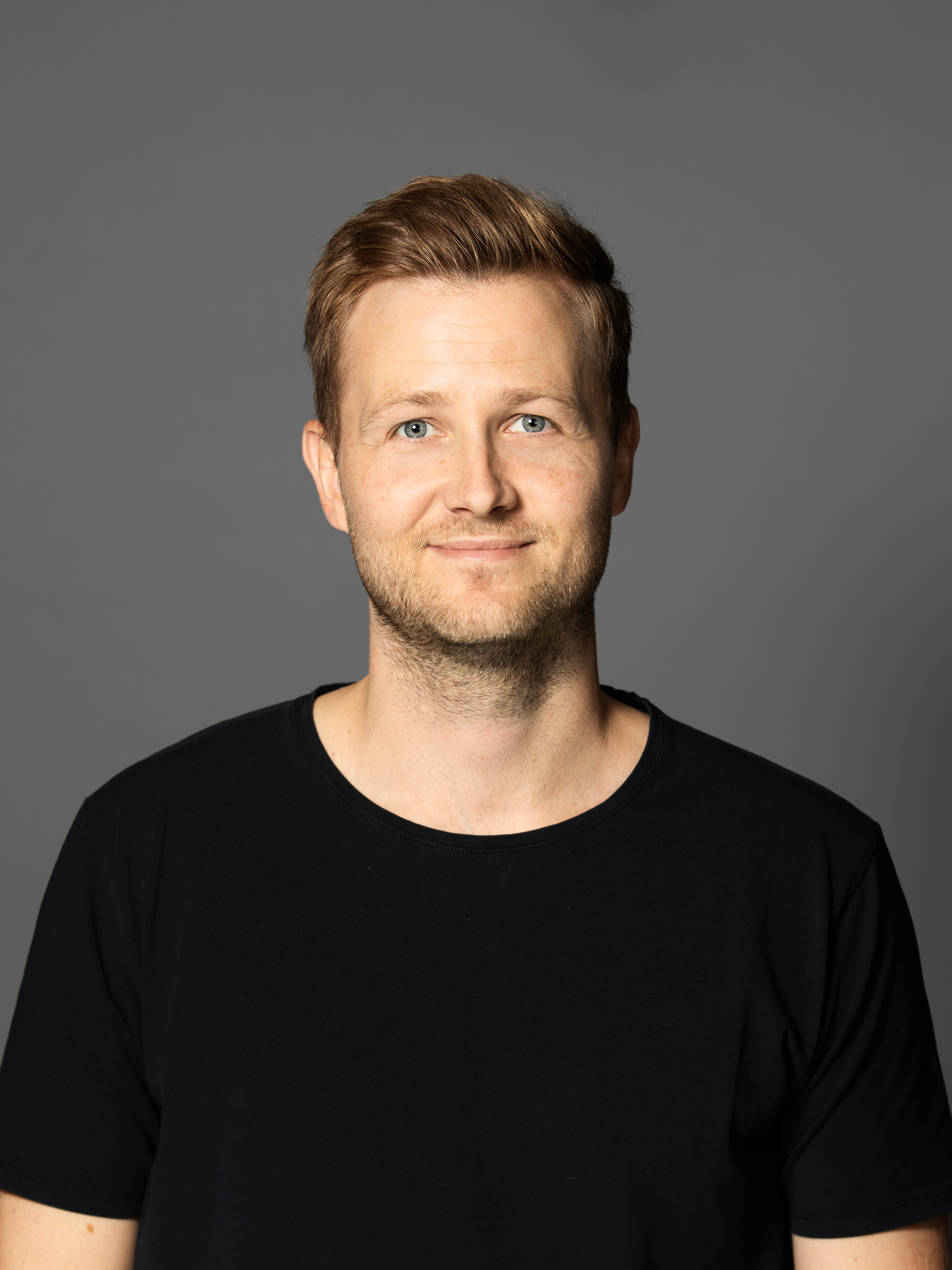 Simon Larsen
