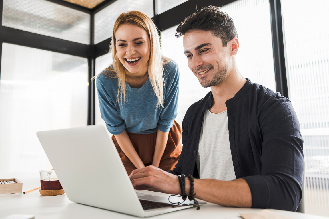 image of staff consulting a customer in an automotive service