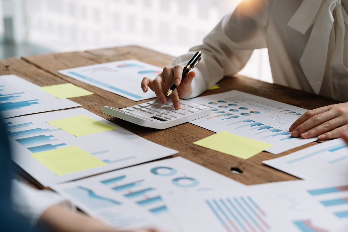 [interface] image of smartphone in use, user interacting with software (for a consumer apps)