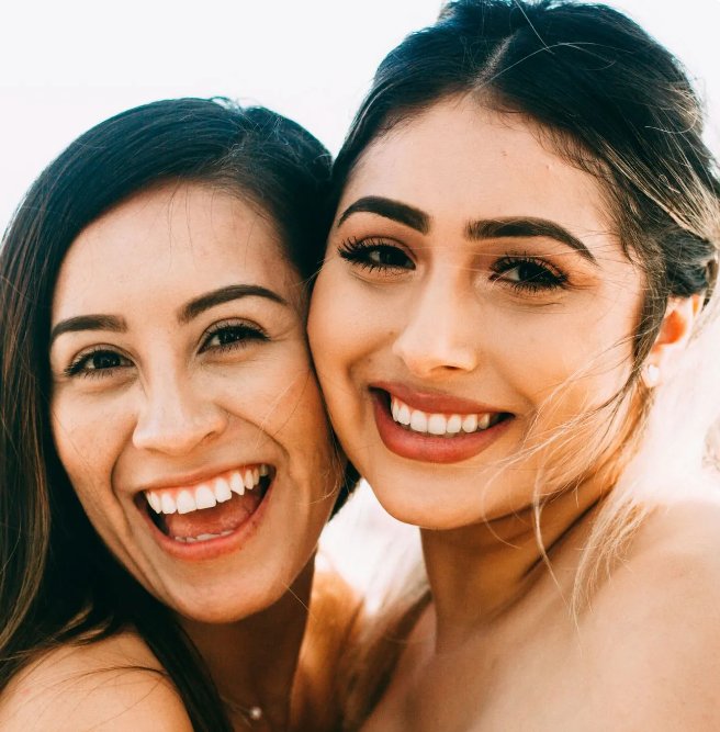 A Clear Guide to Professional Teeth Whitening Options