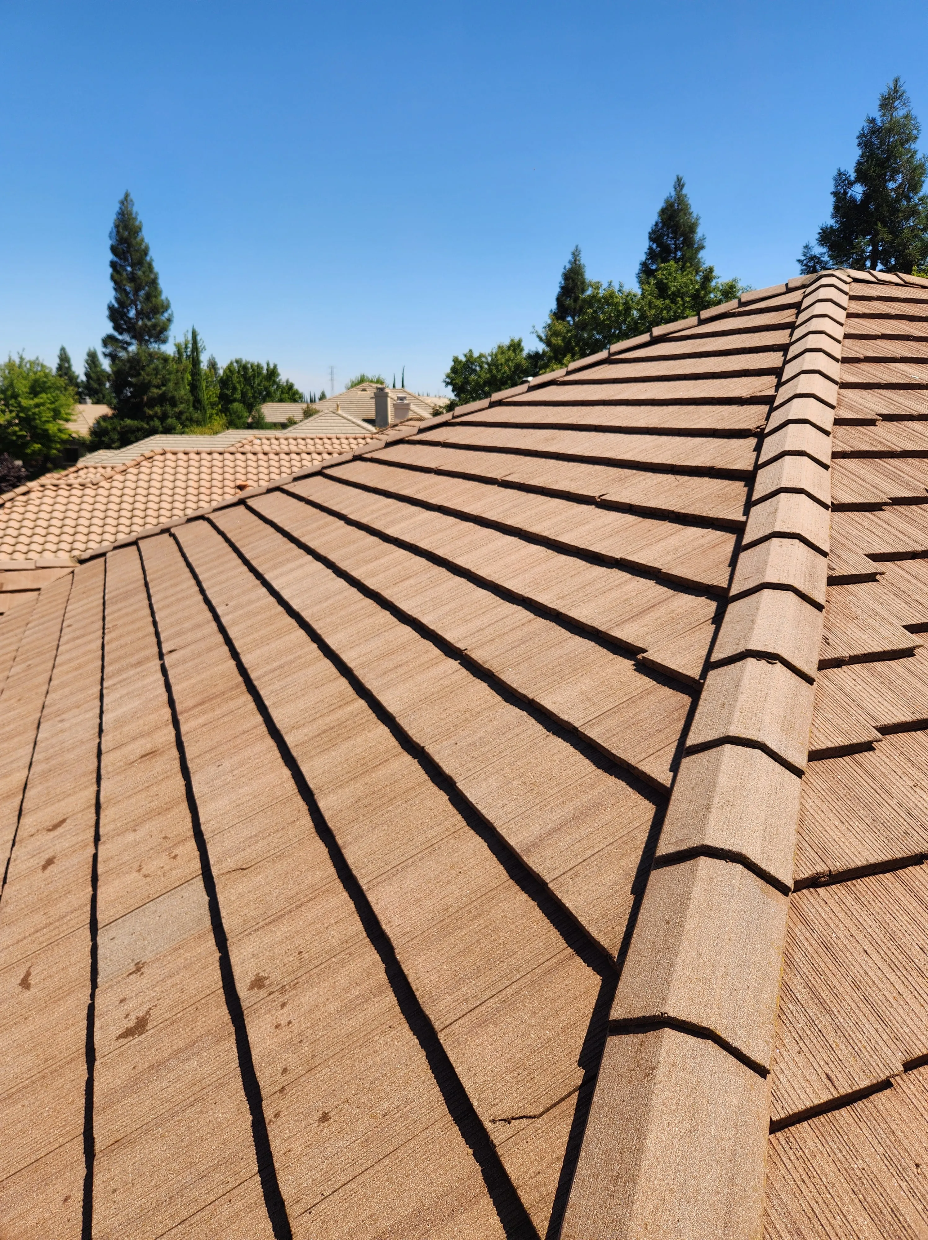 image of roof being repaired