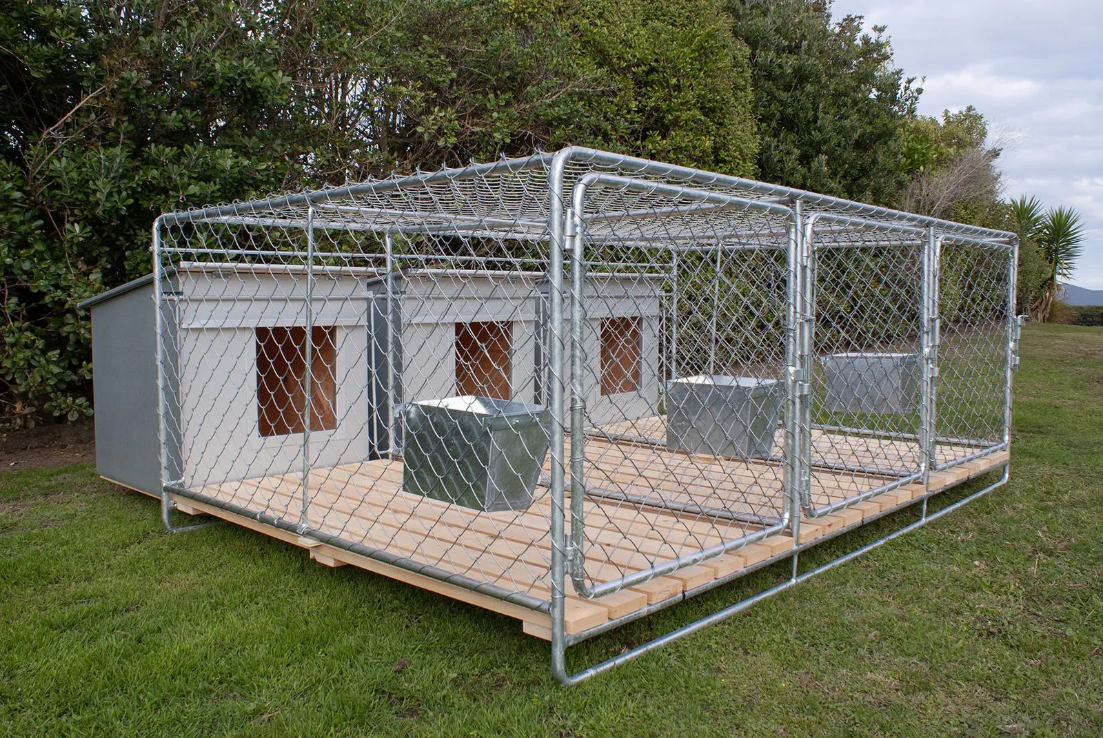 Five Star Dog Kennels and Dog Runs, buy online from Five Star Whanganui Enterprises