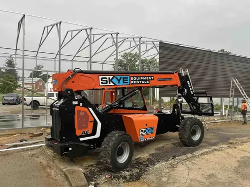 A Skytrak telehandler being used on a jobsite