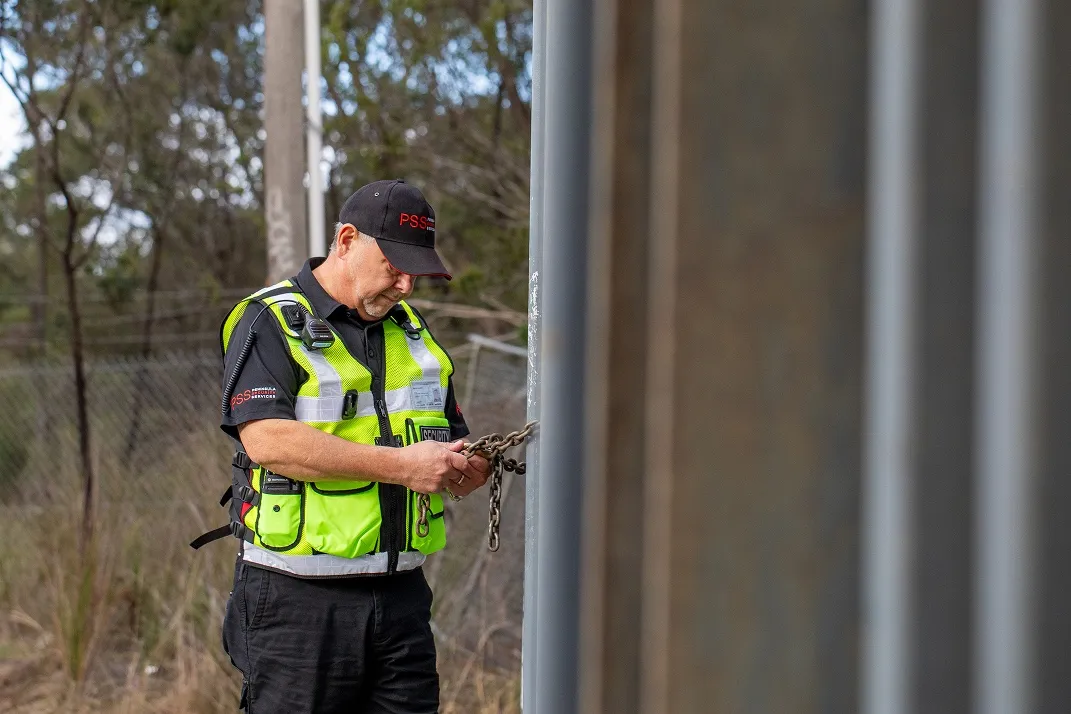 Peninsula Security services performing property check