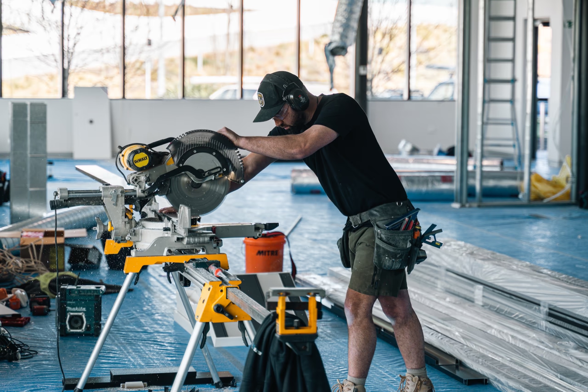 Authentic brand film and photo library for Elite Built, a local Canterbury builder. Made for website, socials, quotes, and tenders.