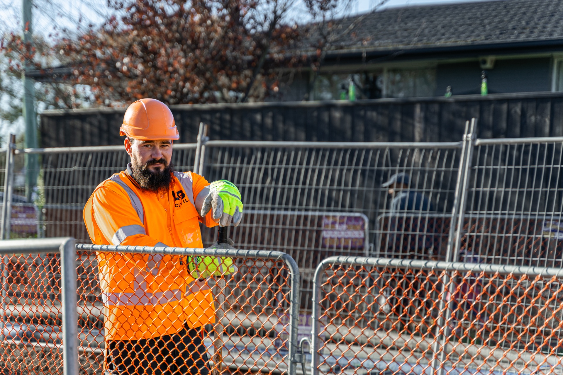Video and photography for LB Civil on a Waltham sewer renewal with Fulton Hogan. Motion graphics explaining pipe bursting, plus 82 edited photos.