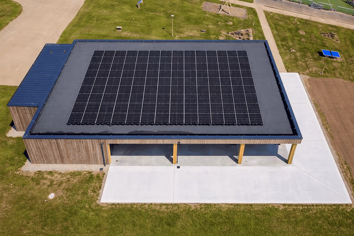 Installation panneaux solaires pour professionnels