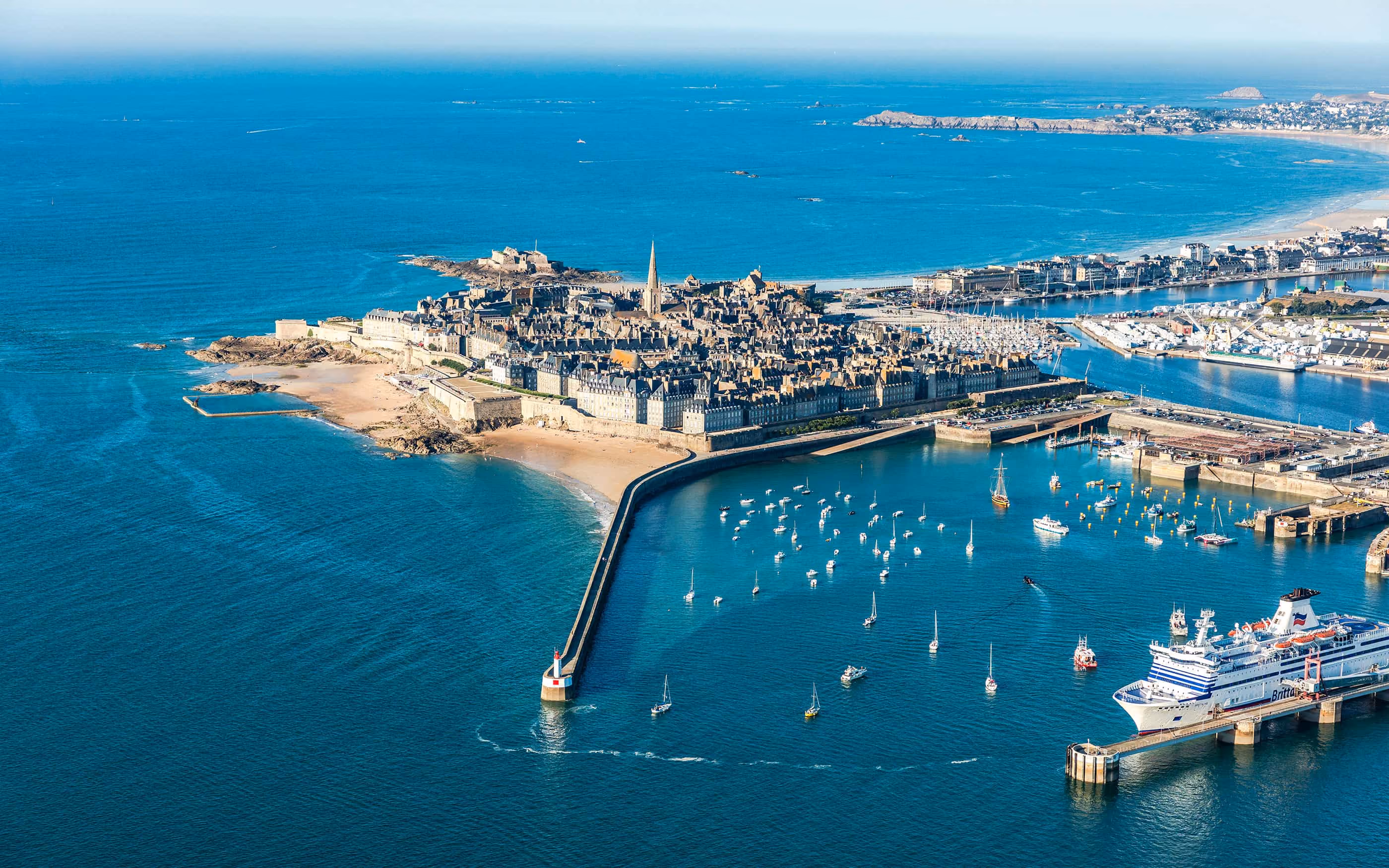 Carte des zones d'intervention en panneaux solaires à Saint-Malo, en Ille-et-Vilaine et en Bretagne