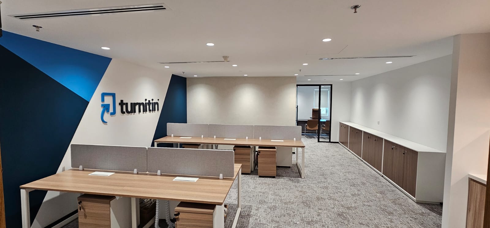 Corporate office fit-out, Dubai Knowledge Village