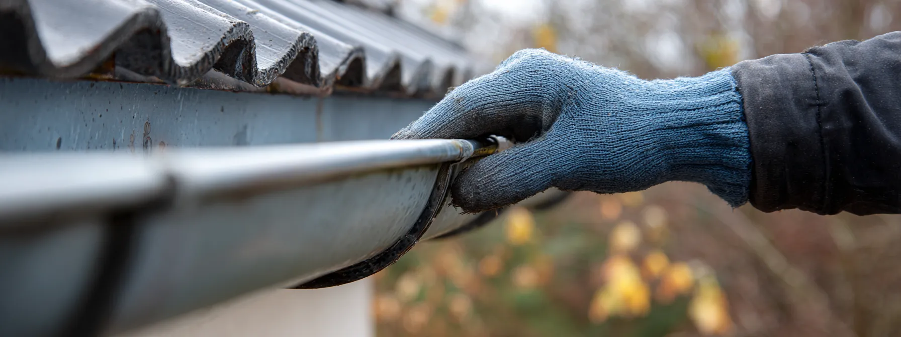 fixing gutter leaks