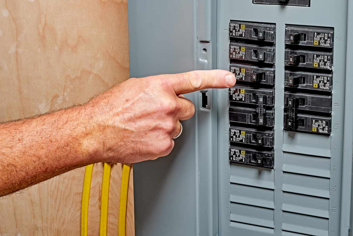 Checking for tripped circuit breakers electrical issue
