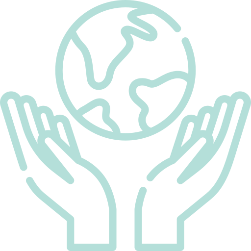 mains qui tiennent la Terre