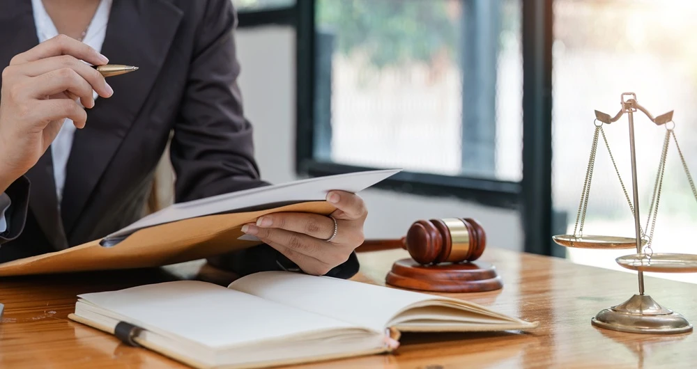 Mistaken Identity and Alibi