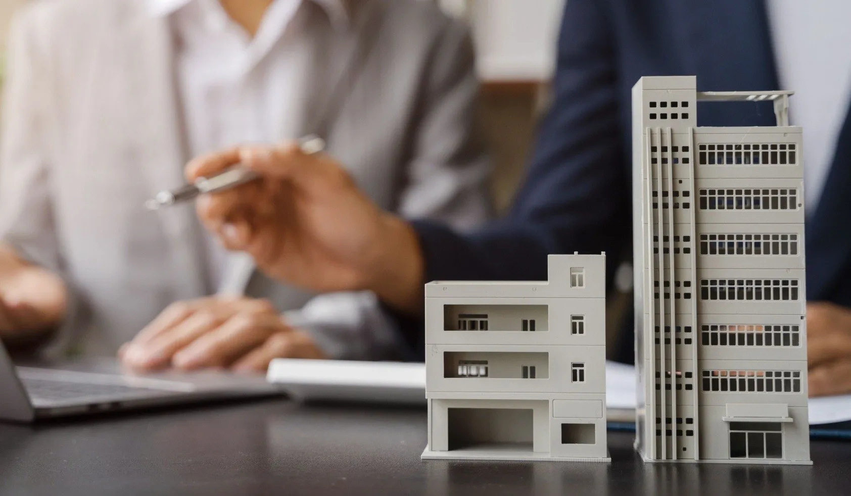 Protection des investissements grâce au contrôle d'accès Acre et aux contrôleurs Mercury de la série MP