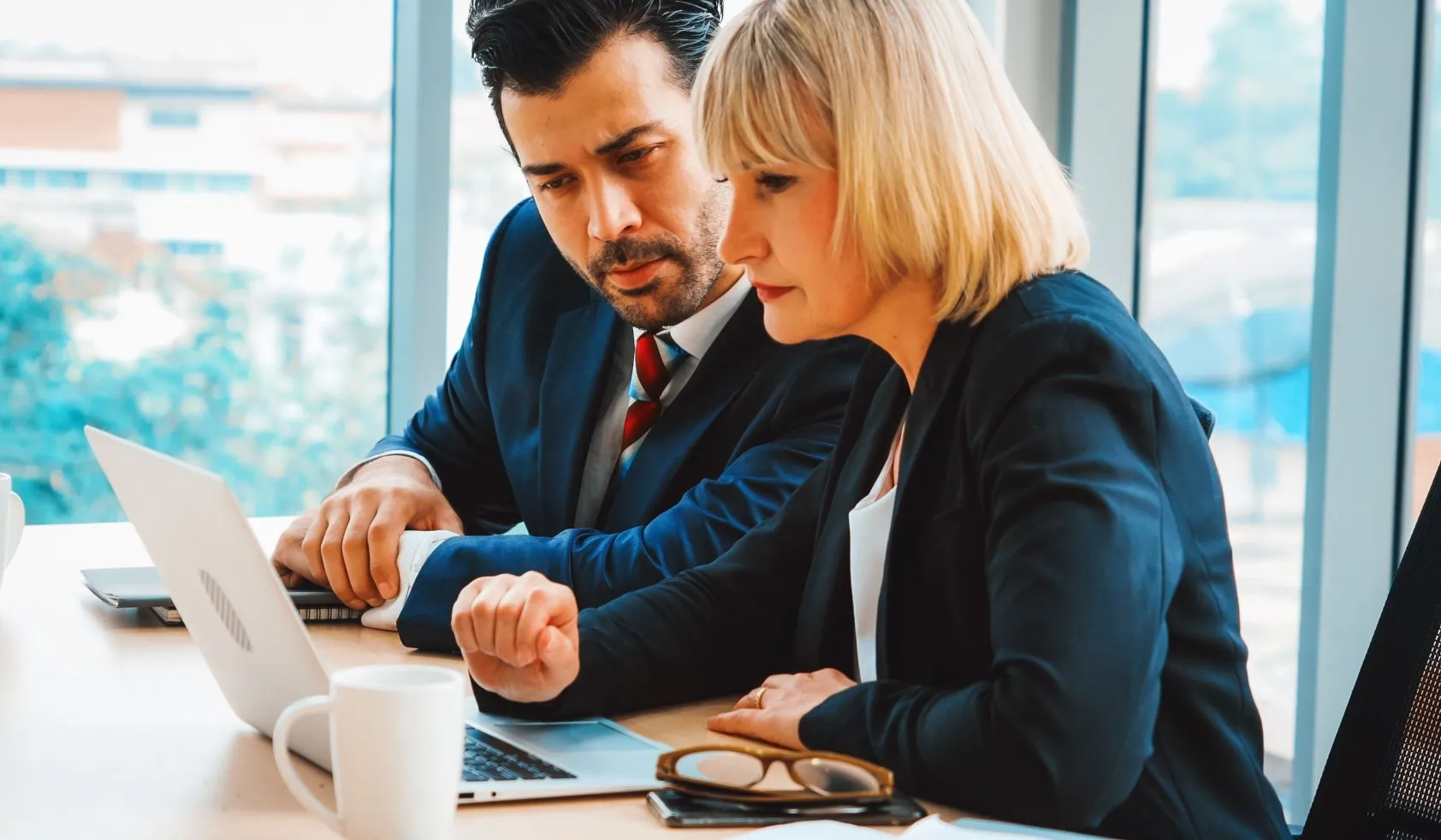 Série de blogs sur les intrusions : 4. Choisir la bonne solution d'alarme anti-intrusion professionnelle pour les secteurs verticaux commerciaux et industriels