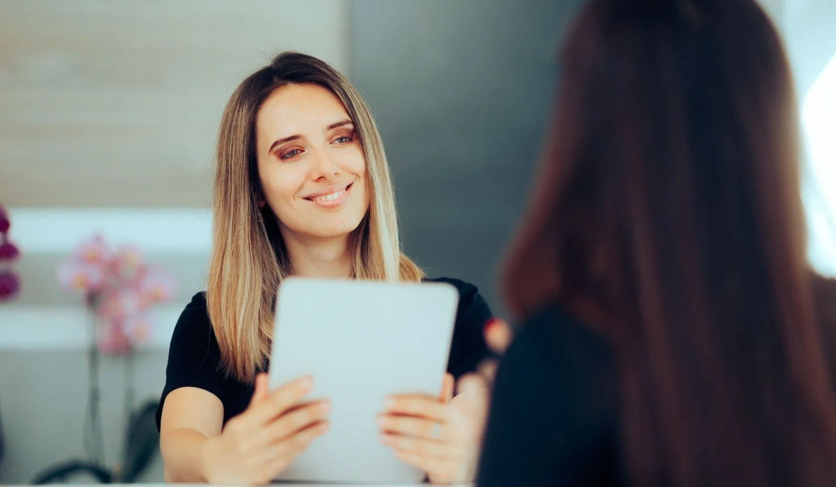 Retour aux sources : qu'est-ce que la gestion des visiteurs ?