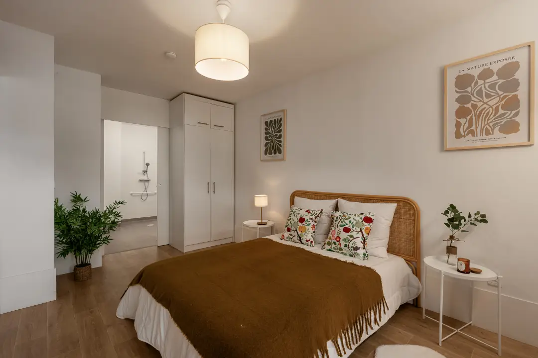 Séjour lumineux d'un appartement trois pièces Mobicap