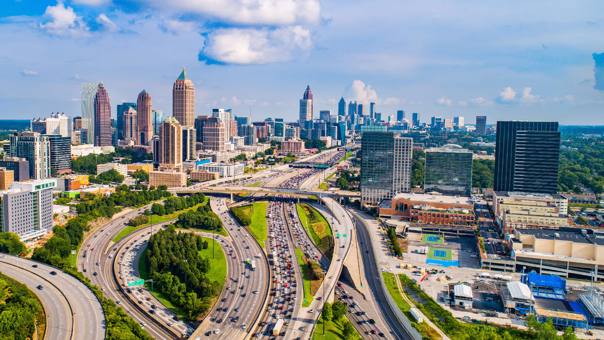 Interstate highway interchange – convenient travel from Victorian Village Apartments in Marietta GA