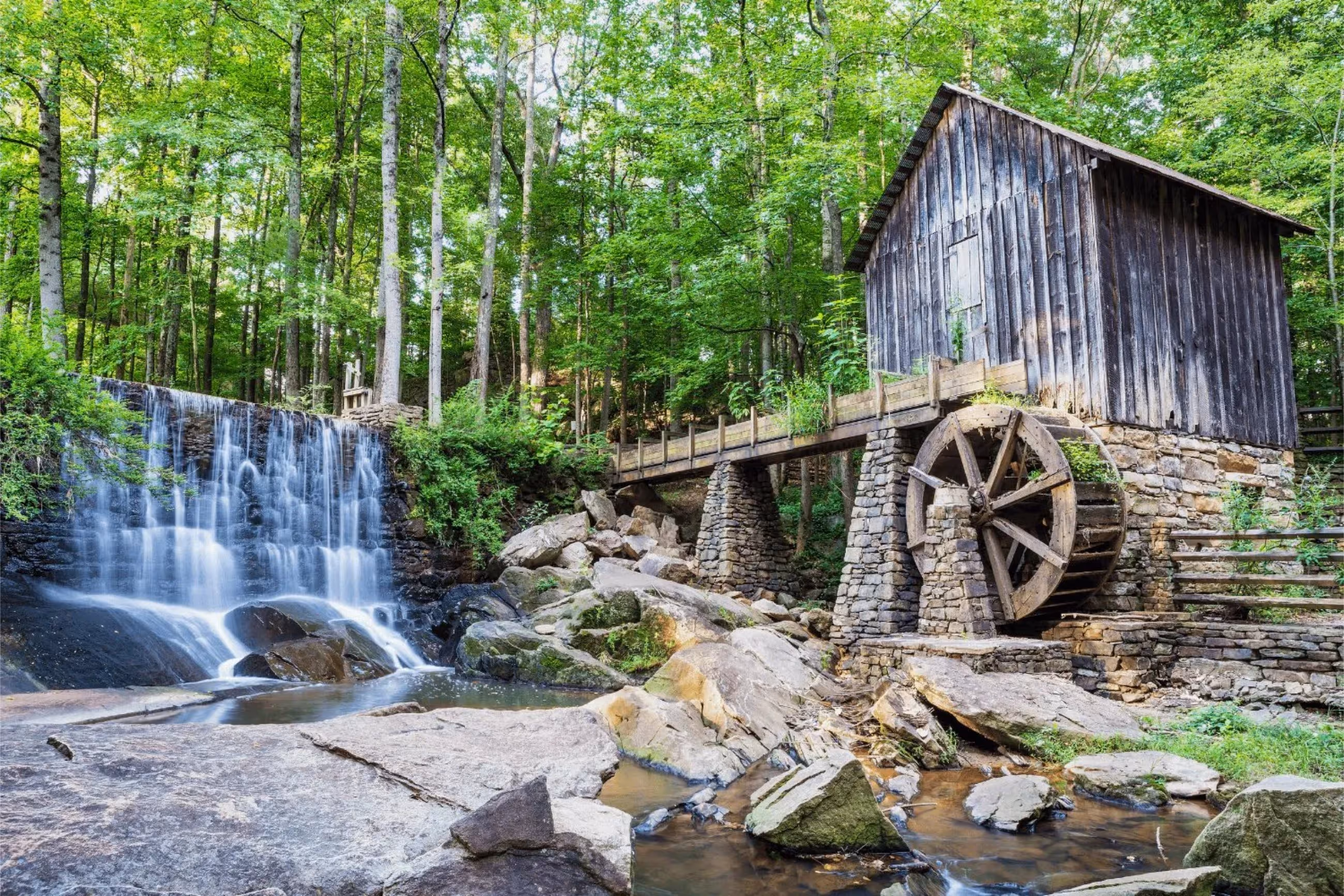 Marietta's Hidden Gems: Exploring Local Attractions Near Victorian Village Apartments