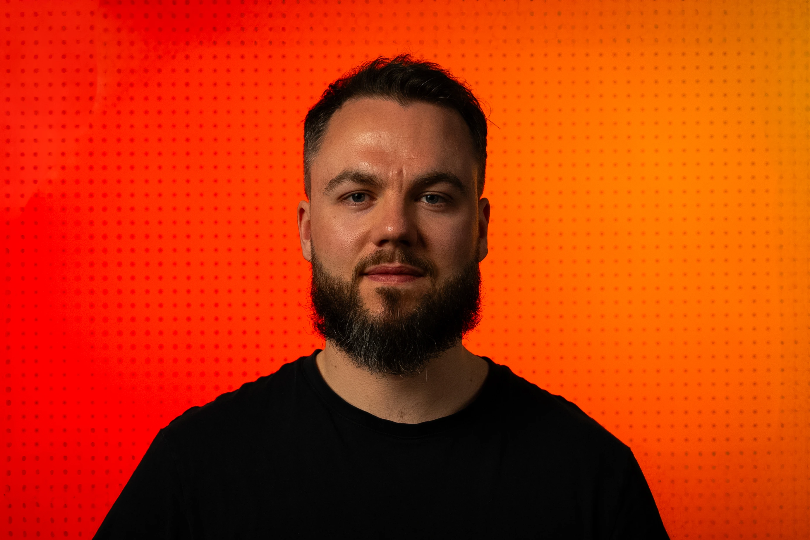 Headshot of Rob Heslop, Creative Director and Managing Director of Rendah Films, Leicester based self-shooting director.