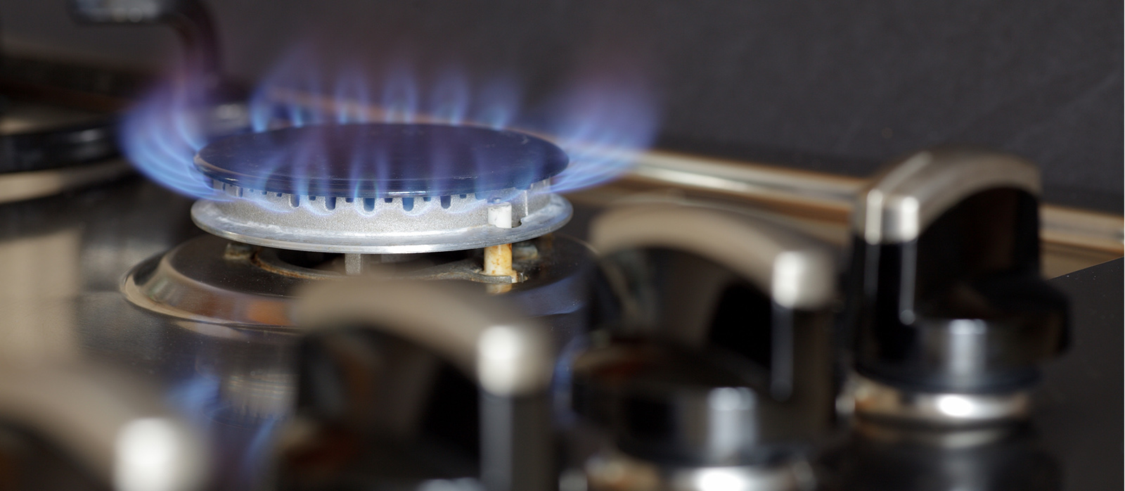 Gas