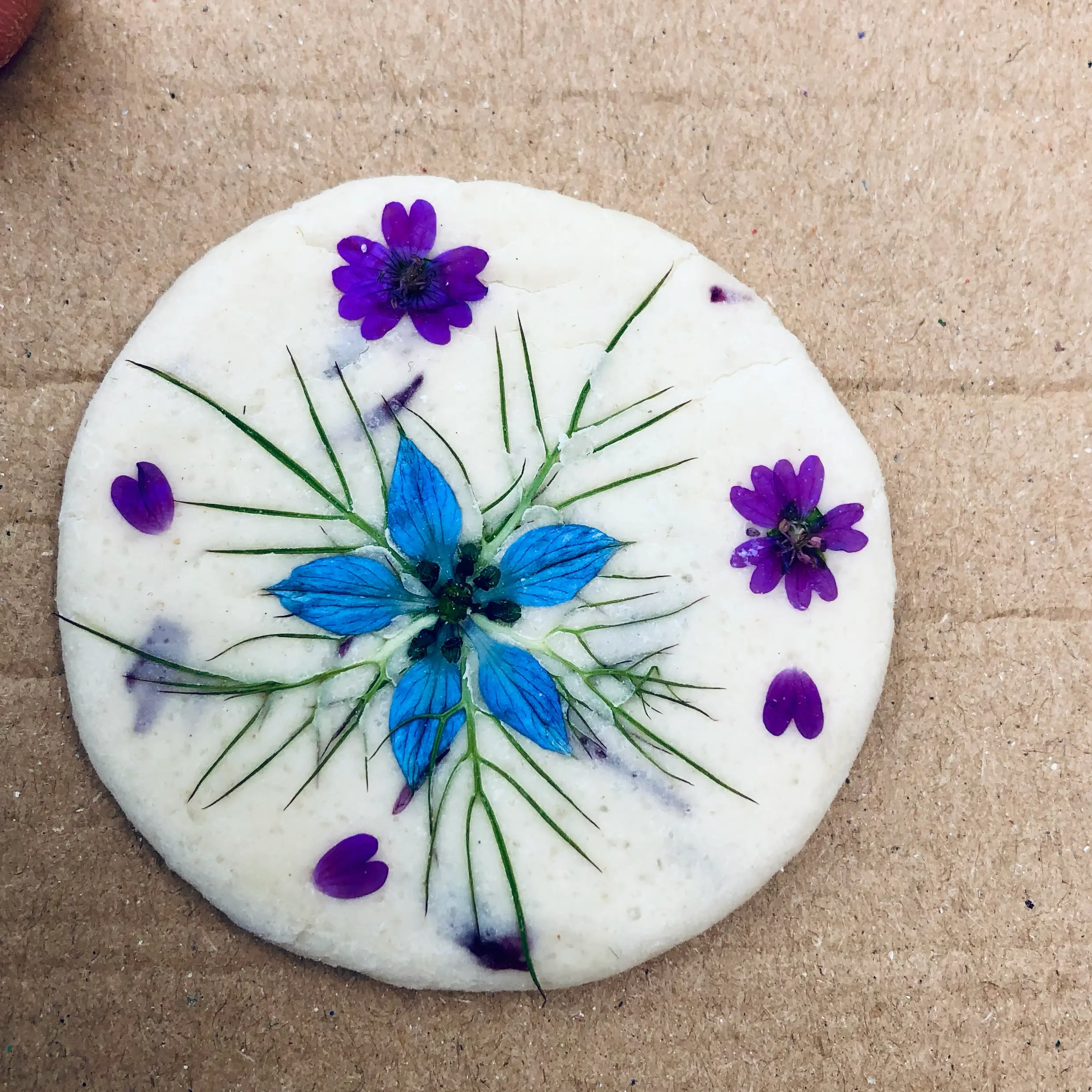 atelier pâte à sel aux fleurs