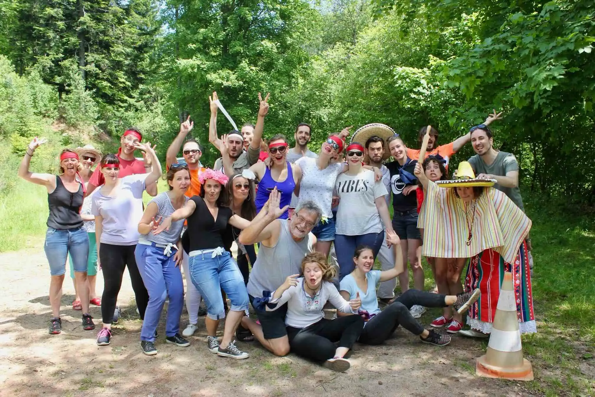 photo de groupe adultes en colo