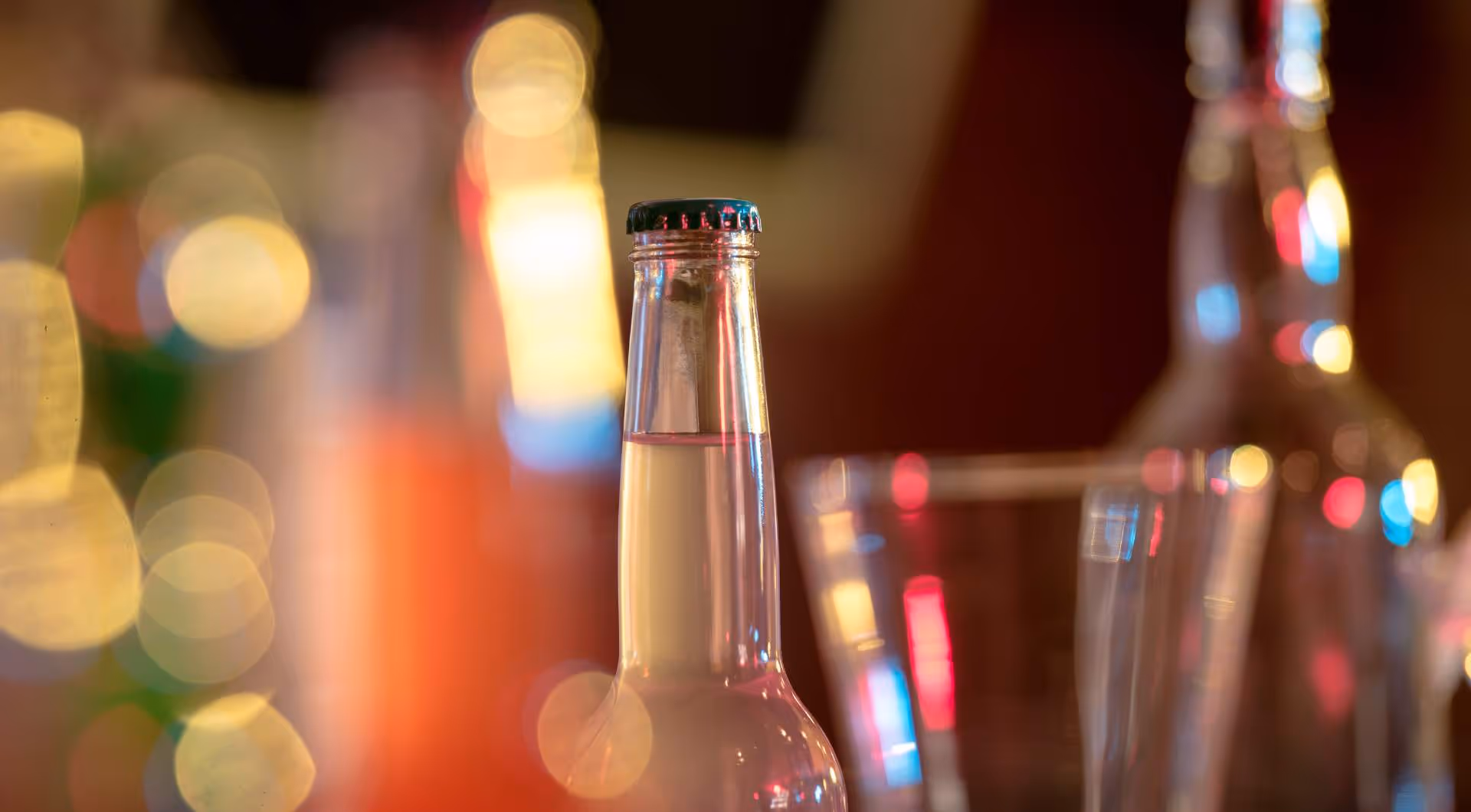 can drinking alcohol cause blood in your urine