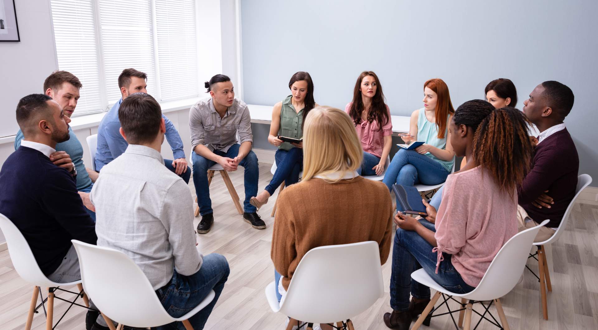 alcohol and stomach bloating