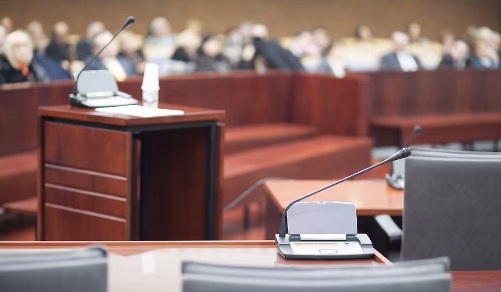 courtroom-scene-cropped