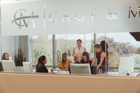 Lawyers gathered at Cage and Miles to discuss divorce mediation and litigation. 