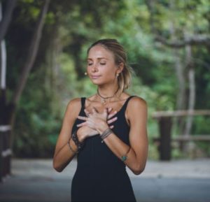 Downsizing: The Art of De-Cluttering, Simplifying and Organizing - Talie Jane Interiors