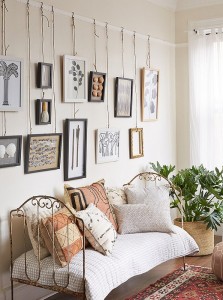 DYI easy way to hang wall art