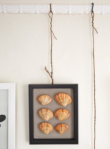 DYI easy way to hang wall art