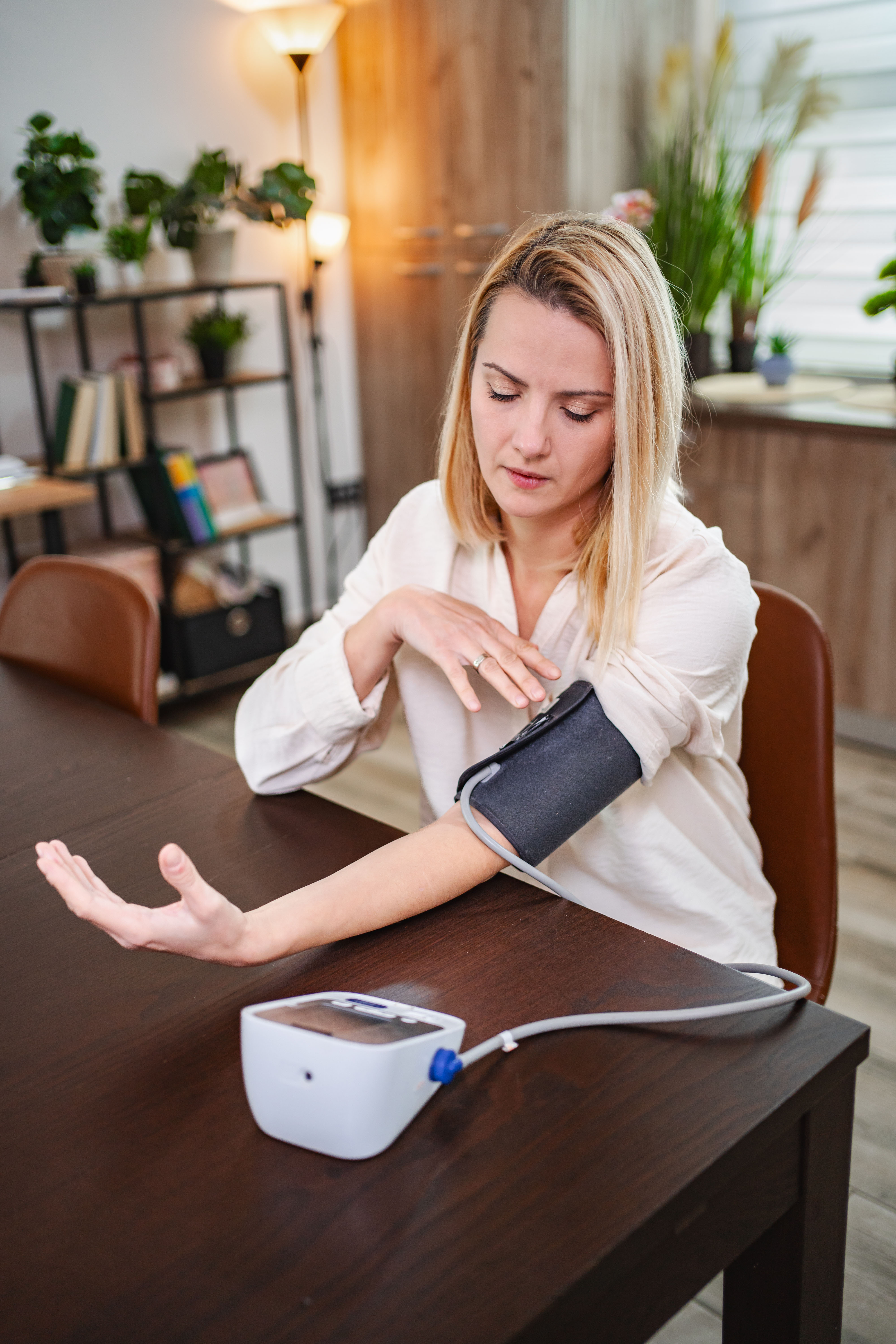Woman taking bloodpressure