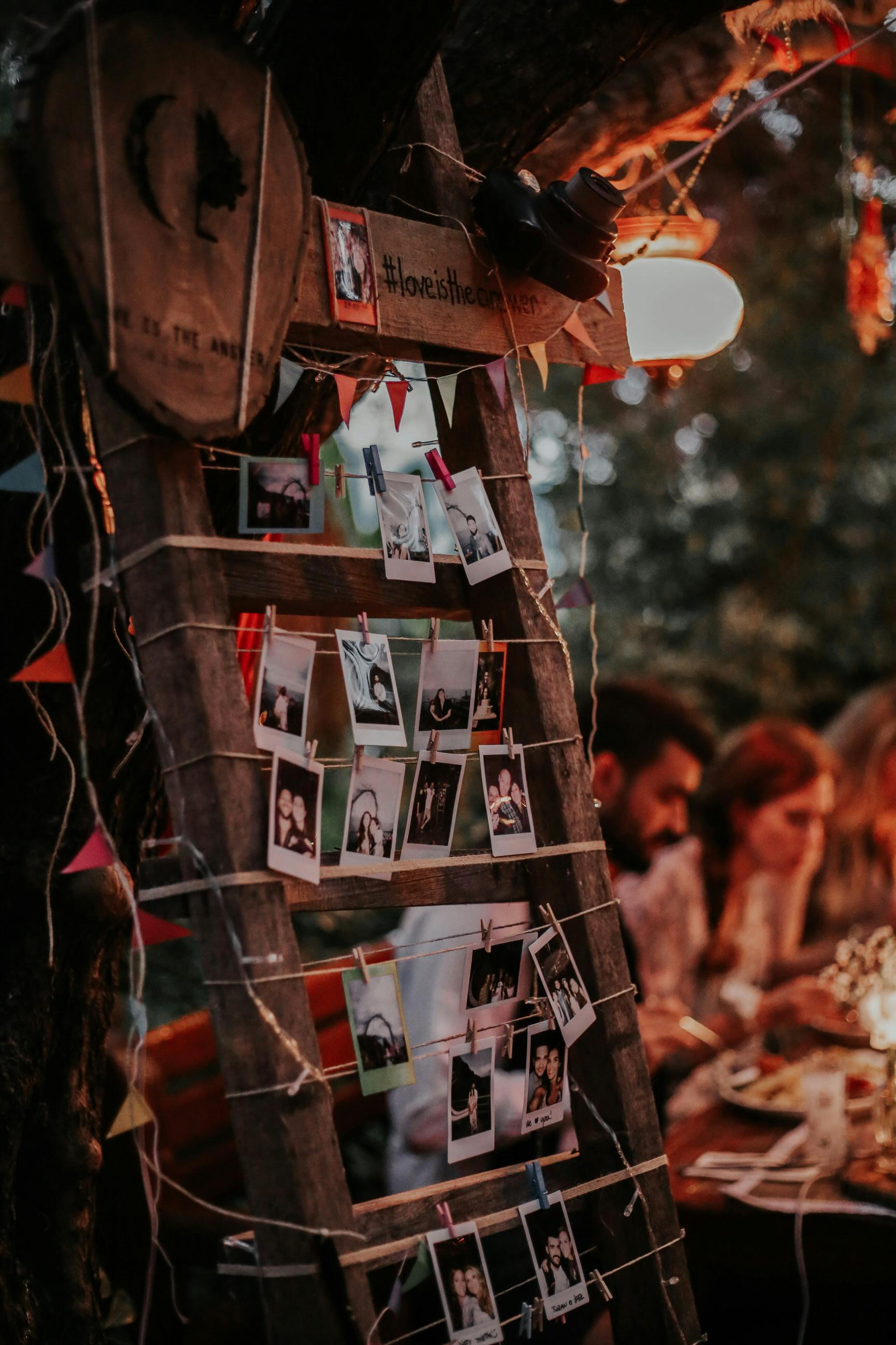Elevate your photo wall with aura photos for your guests