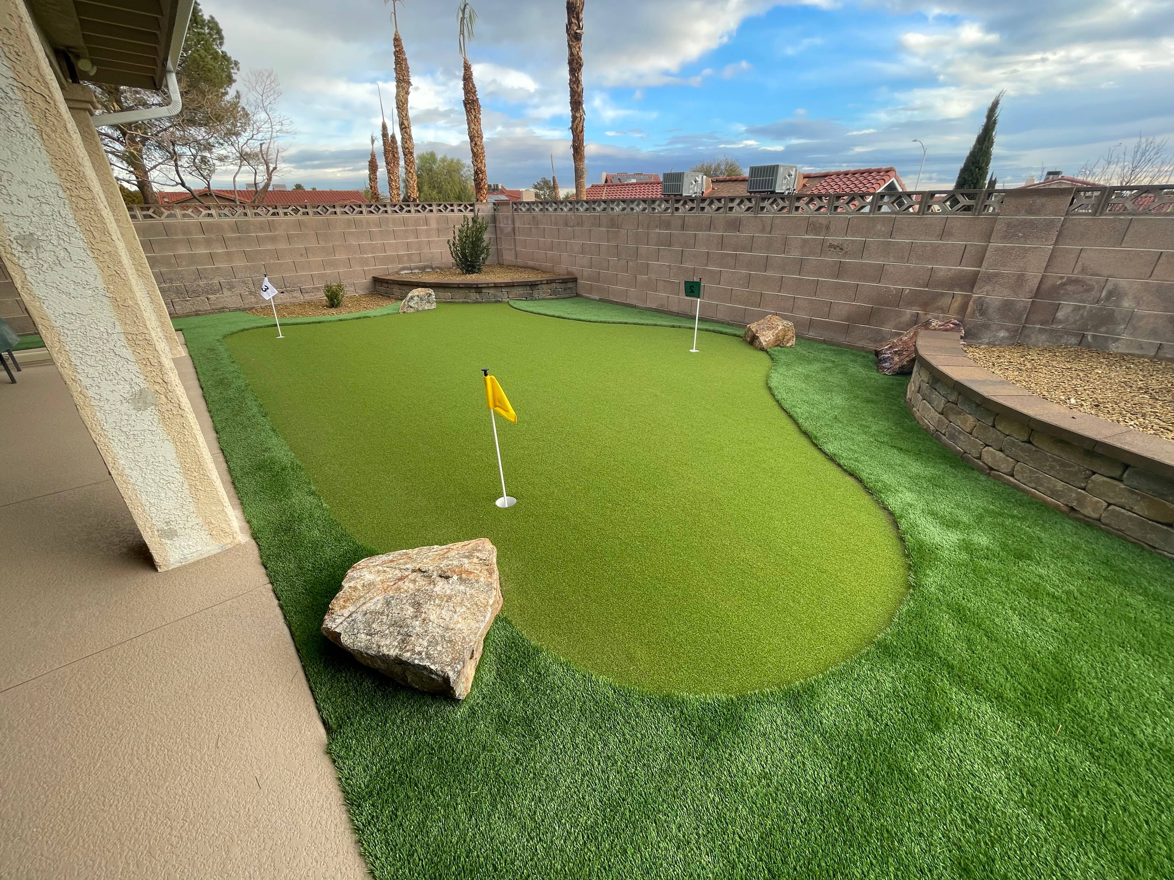 backyard golf putting area