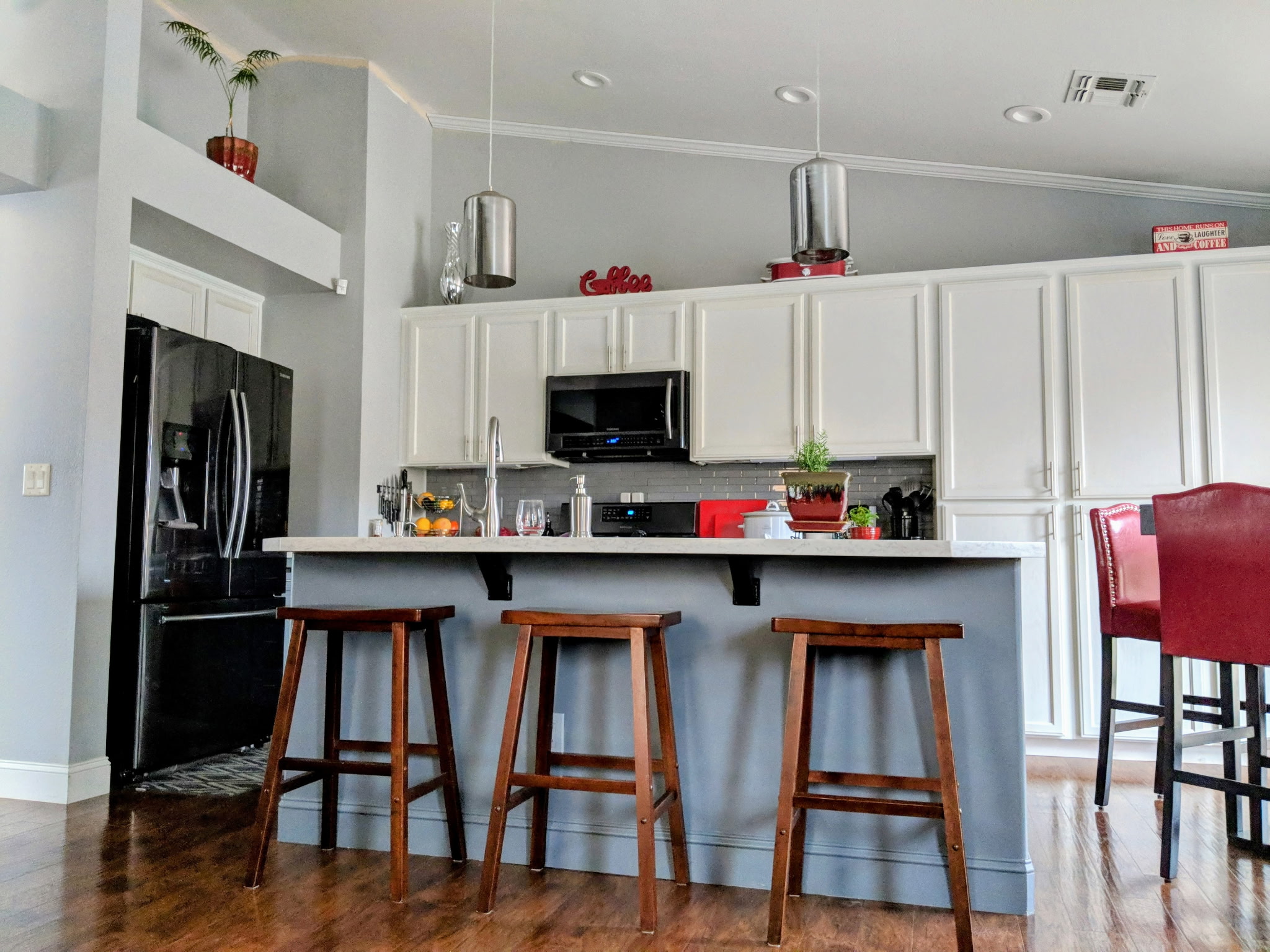 Kitchen before renovation