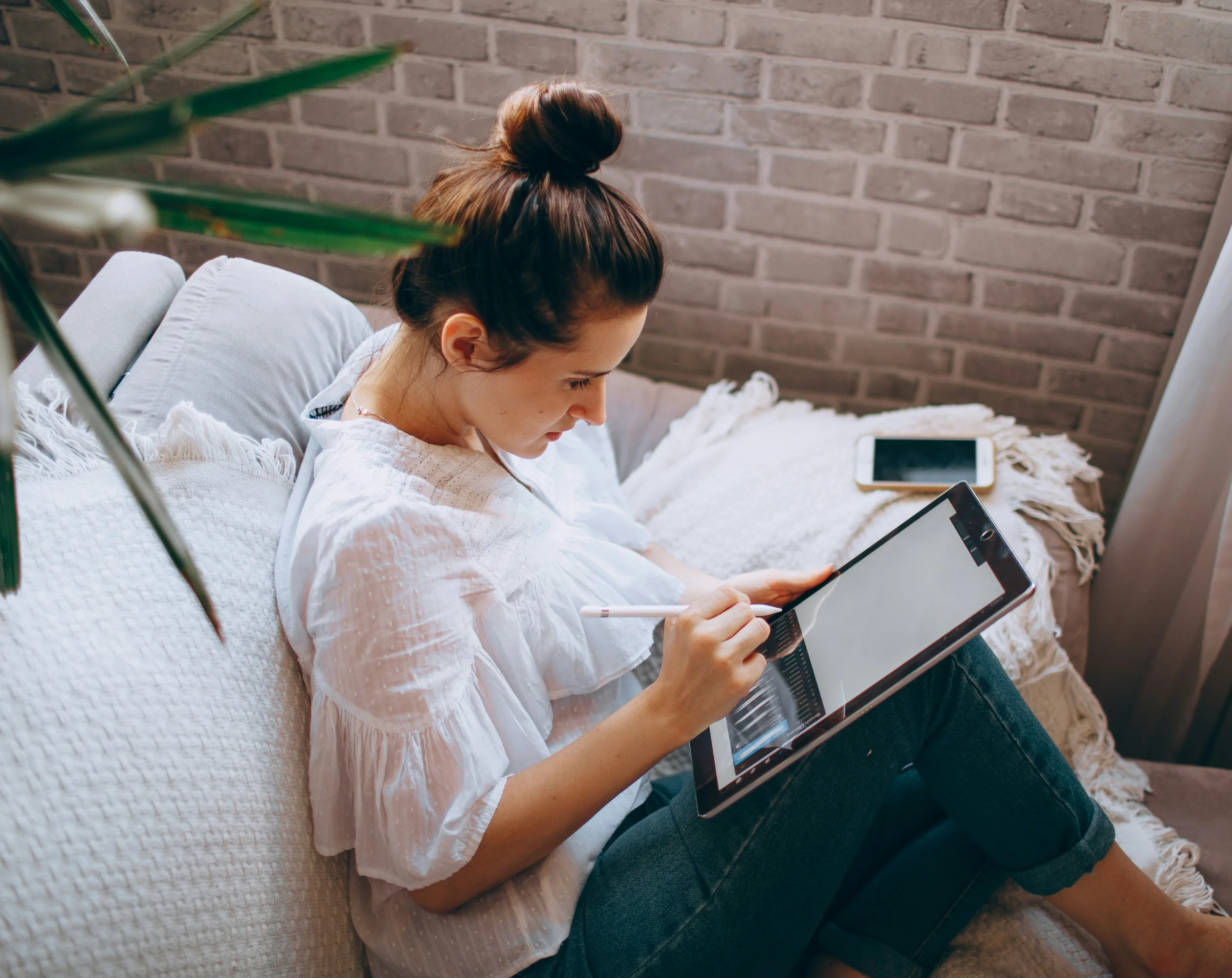 Adroven-about-one-creative-agency